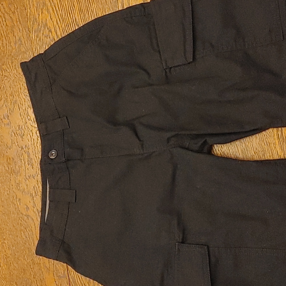 Ladies Size 30 BC Clothing Navy Shorts